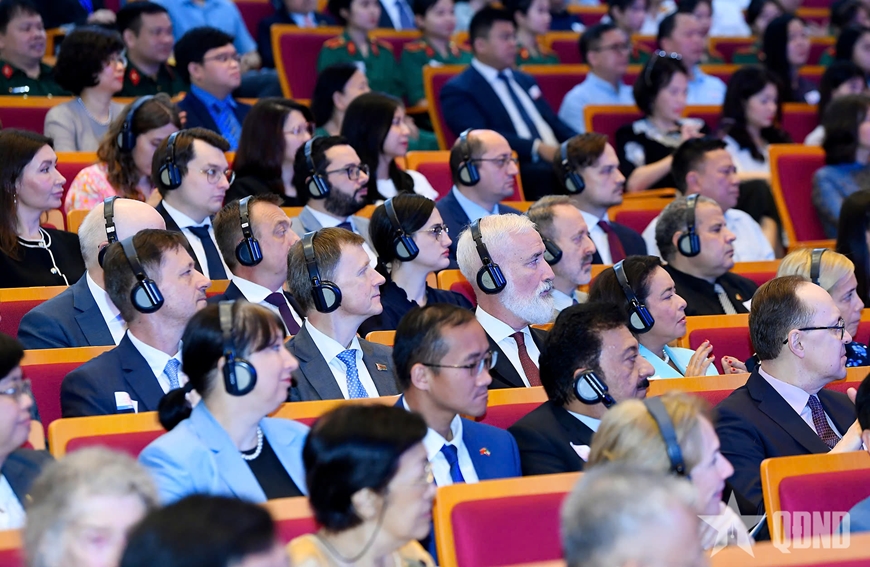 Chủ tịch nước Lương Cường: Chiến thắng lịch sử 30-4 có đóng góp to lớn của ngoại giao Việt Nam