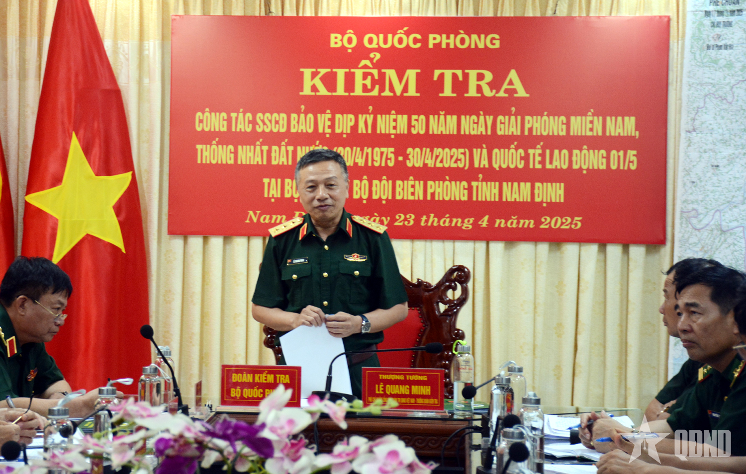 Thượng tướng Lê Quang Minh kiểm tra tại Bộ chỉ huy Bộ đội Biên phòng tỉnh Nam Định