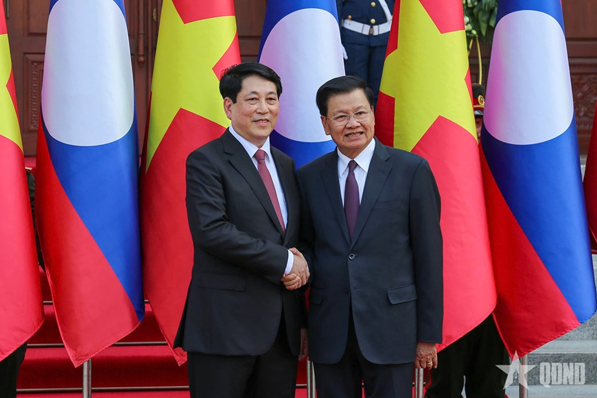 Chủ tịch nước Lương Cường hội đàm với Tổng Bí thư, Chủ tịch nước Lào Thongloun Sisoulith