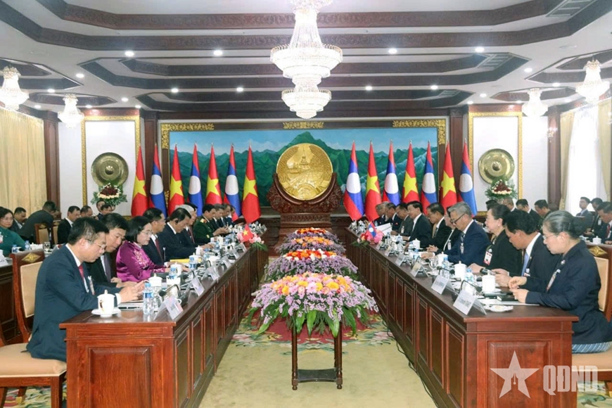 Chủ tịch nước Lương Cường hội đàm với Tổng Bí thư, Chủ tịch nước Lào Thongloun Sisoulith