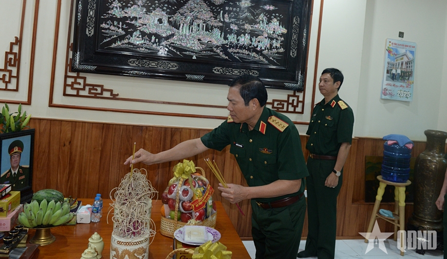 Đại tướng Nguyễn Tân Cương tri ân các đồng chí nguyên lãnh đạo Đảng, Nhà nước, Quân đội