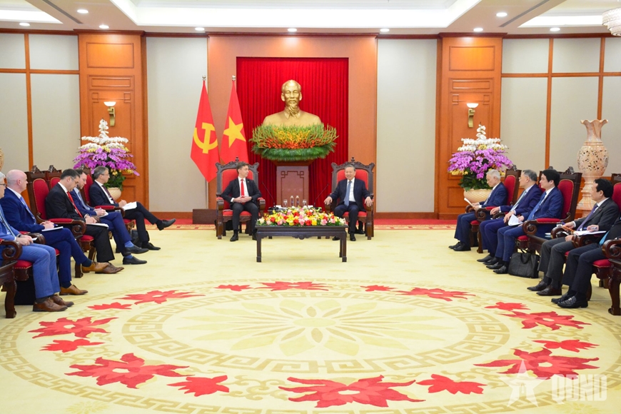 Tổng Bí thư Tô Lâm tiếp Đại sứ Liên minh châu Âu Julien Guerrier