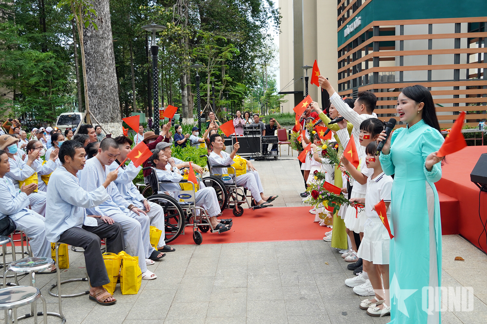 Giai điệu kết nối yêu thương, hỗ trợ chăm lo tinh thần người bệnh