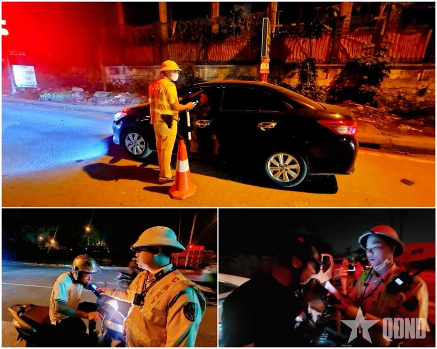 Lực lượng chức năng kiểm tra nồng độ cồn đối với người dân. 
