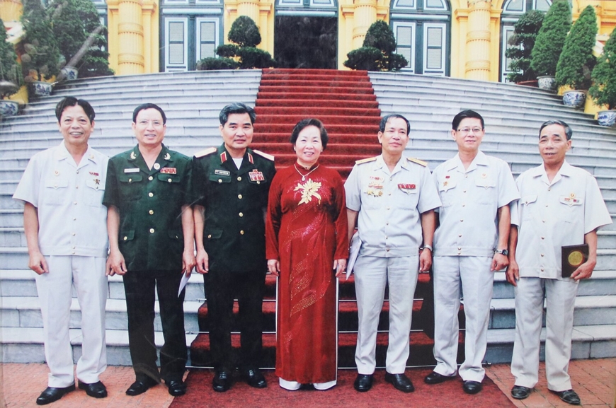 Đại tá Phùng Bá Đam và ký ức tổng thống Dương Văn Minh tuyên bố đầu hàng