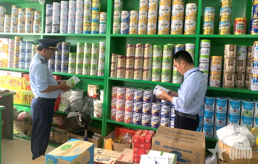Thủ đoạn mới của đối tượng sản xuất sữa giả, thuốc giả
