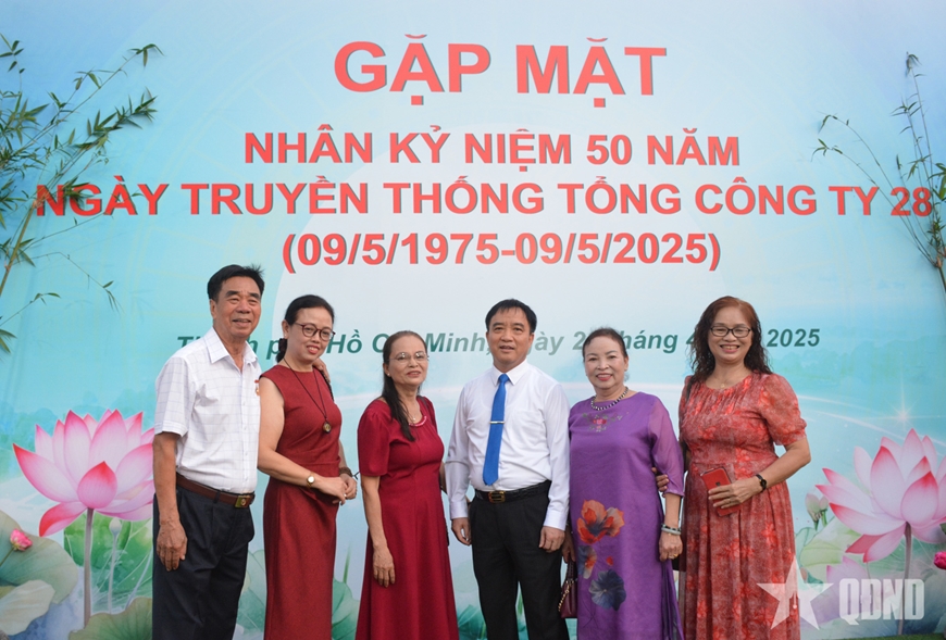 Tổng công ty 28 gặp mặt kỷ niệm 50 năm Ngày truyền thống