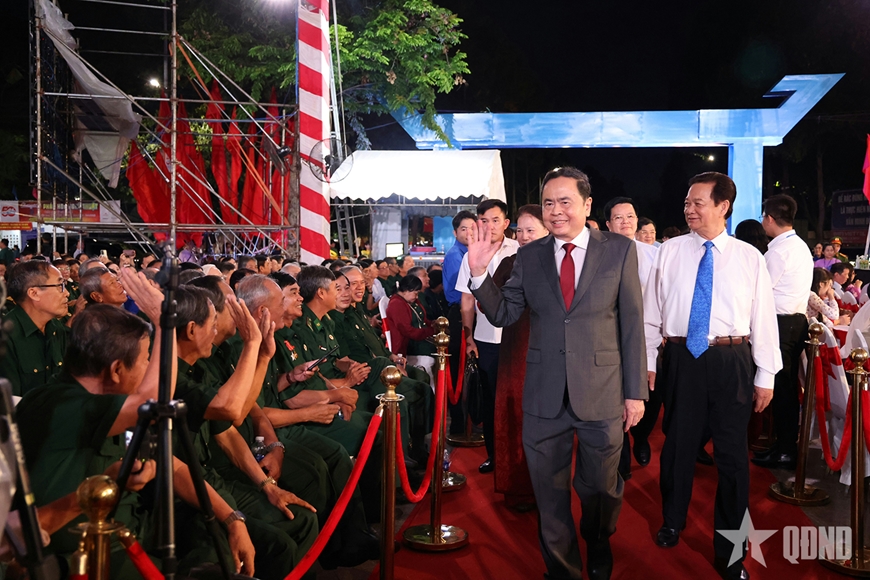 Chủ tịch Quốc hội Trần Thanh Mẫn: Cần Thơ nỗ lực lớn, quyết tâm cao, khát vọng mới để vươn mình