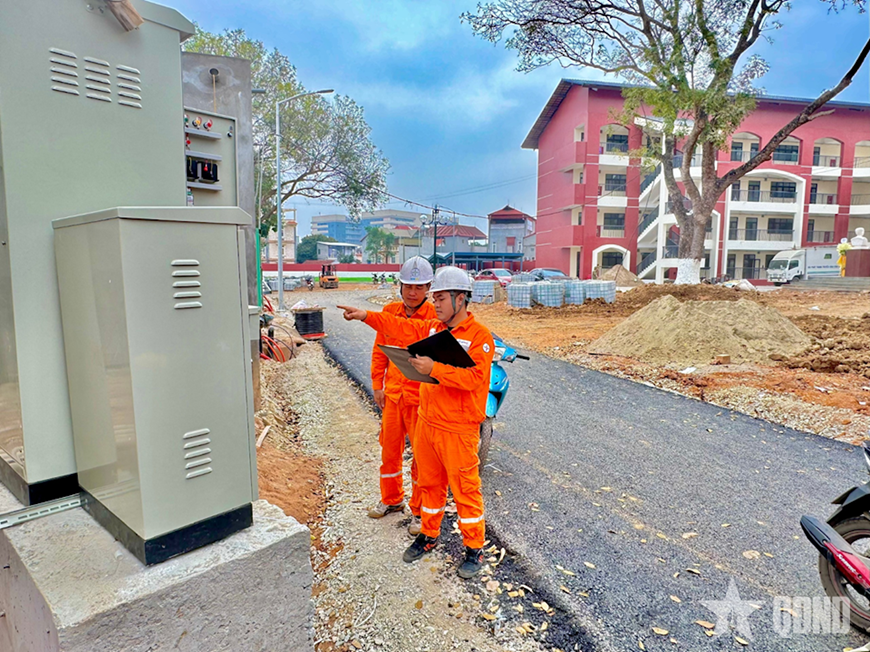Ngành điện miền Bắc chủ động bảo đảm an toàn hệ thống điện dịp nghỉ lễ 30-4 và 1-5