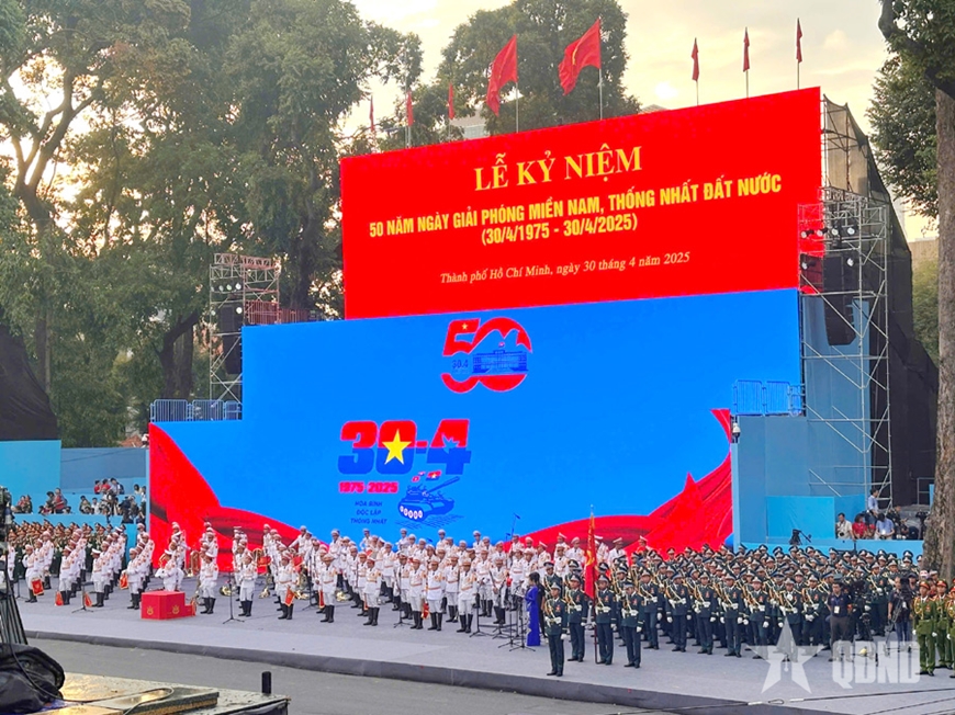 Sáng nay (27-4) tổng duyệt cấp Nhà nước Lễ kỷ niệm 50 năm Ngày&nbsp;giải phóng miền Nam, thống nhất đất nước