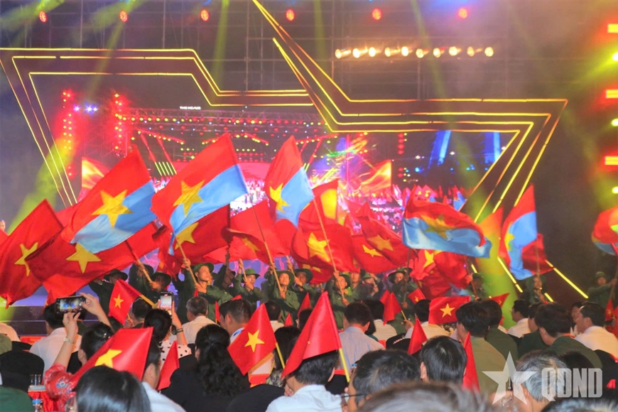 Lãnh đạo Đảng, Nhà nước dự Cầu truyền hình kỷ niệm 50 năm Ngày Giải phóng miền Nam, thống nhất đất nước