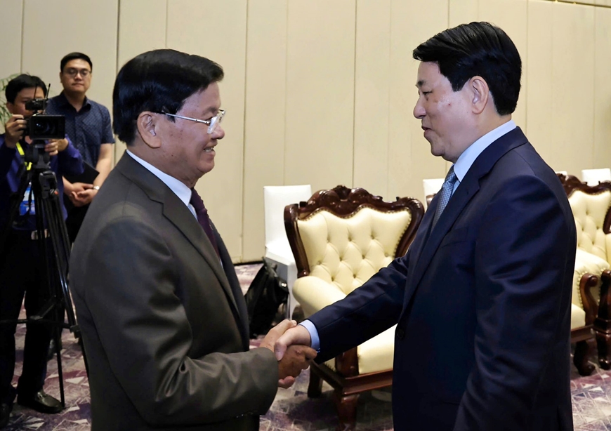 Chủ tịch nước Lương Cường tiếp Tổng Bí thư, Chủ tịch nước Lào Thongloun Sisoulith