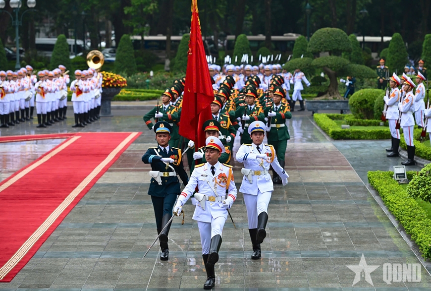Thủ tướng Phạm Minh Chính chủ trì lễ đón Thủ tướng Nhật Bản Ishiba Shigeru