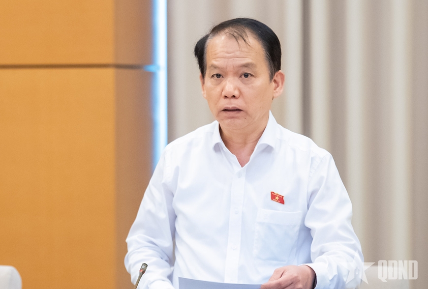 Tạo điều kiện thuận lợi cho việc nhập, trở lại quốc tịch Việt Nam