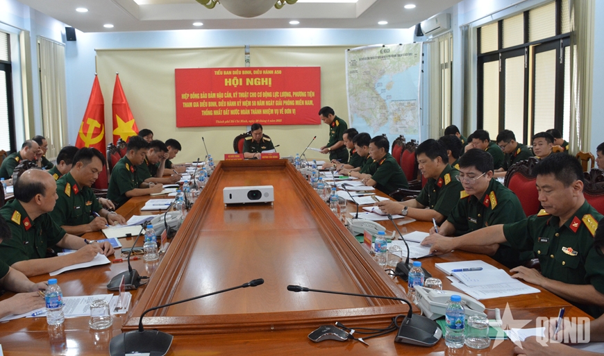 Các đại biểu dự hội nghị. 