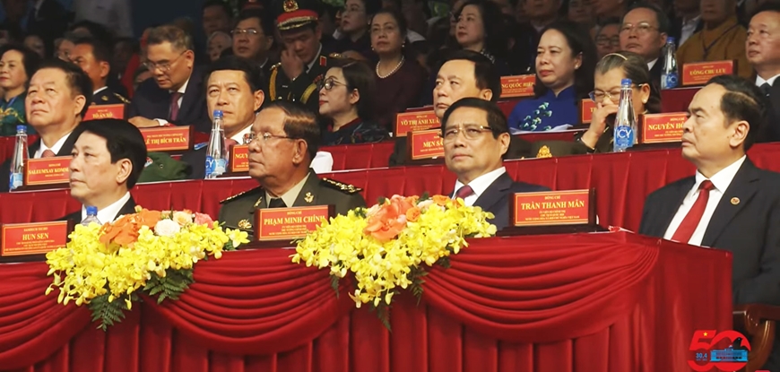 Trực tiếp: Lễ kỷ niệm 50 năm Ngày giải phóng miền Nam, thống nhất đất nước