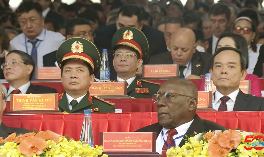 Trực tiếp: Lễ kỷ niệm 50 năm Ngày giải phóng miền Nam, thống nhất đất nước
