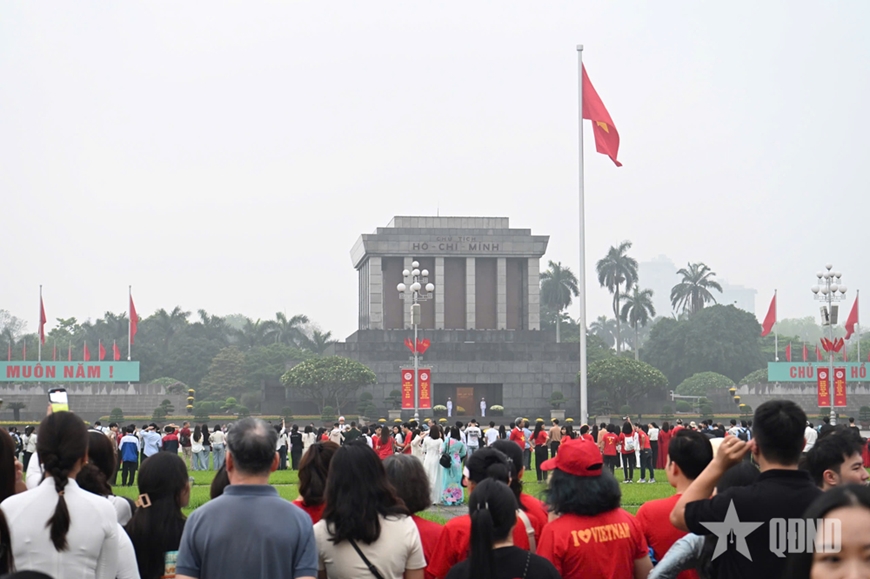 Trực tiếp: Lễ kỷ niệm 50 năm Ngày giải phóng miền Nam, thống nhất đất nước