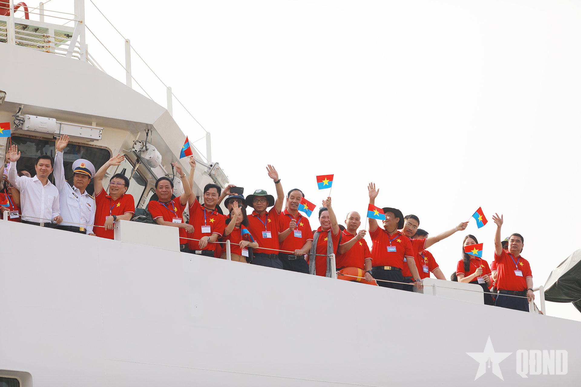 Hành trình Tuổi trẻ vì biển, đảo quê hương vun đắp tình yêu biển, đảo