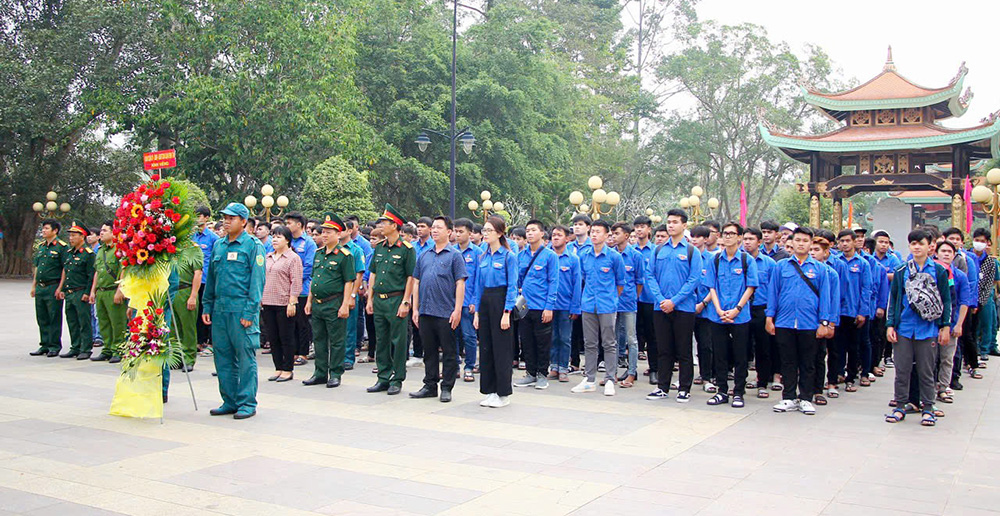 Giáo dục truyền thống qua những di tích lịch sử