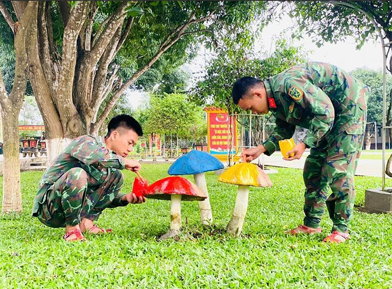 Doanh trại xanh ở Trung đoàn 19