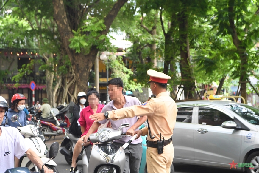Toàn quốc xảy ra 65 vụ tai nạn giao thông làm 28 người chết trong ngày nghỉ lễ 1-5