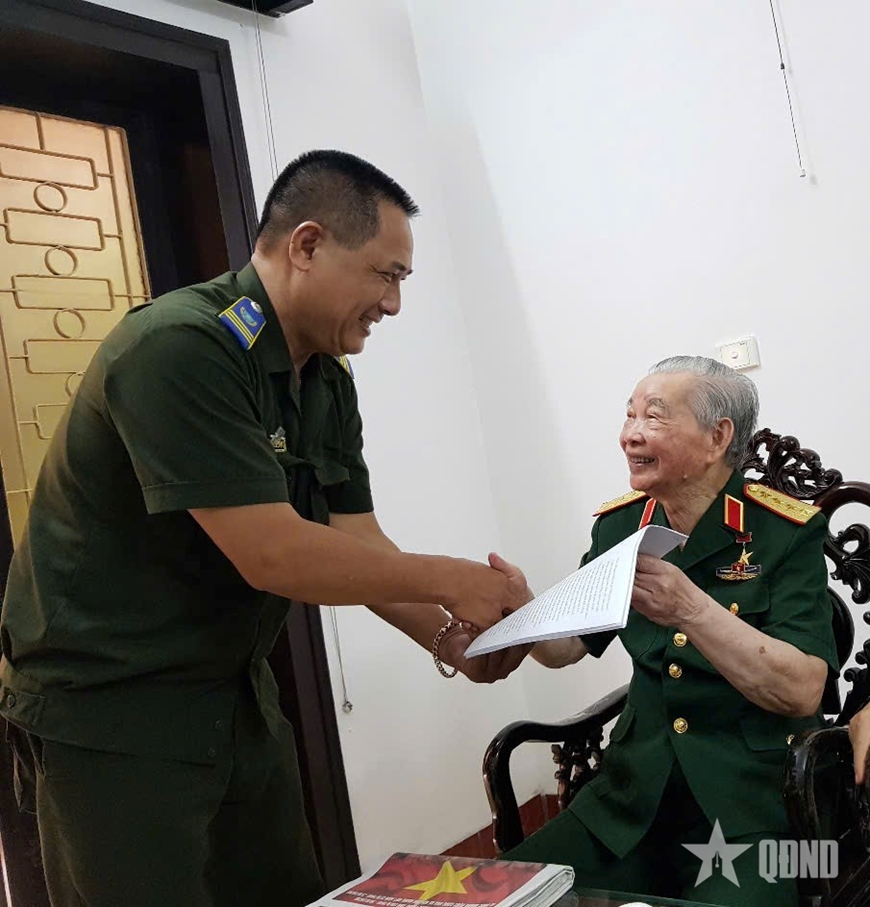 Tấm lòng của một cựu chiến binh quân khí