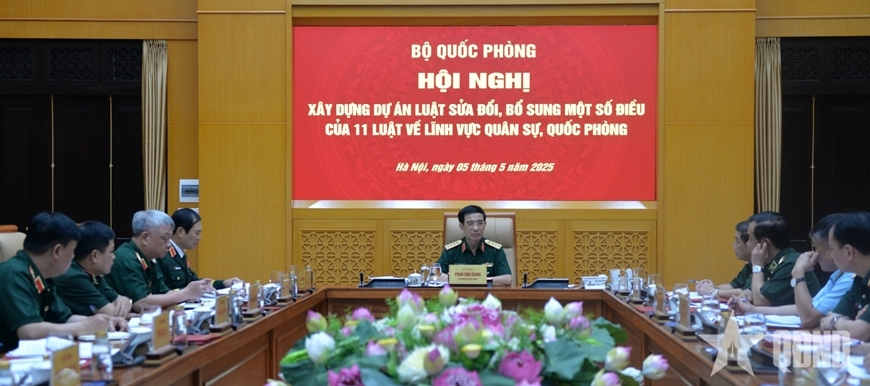 Đại tướng Phan Văn Giang chủ trì Hội nghị xây dựng dự án luật về lĩnh vực quân sự, quốc phòng