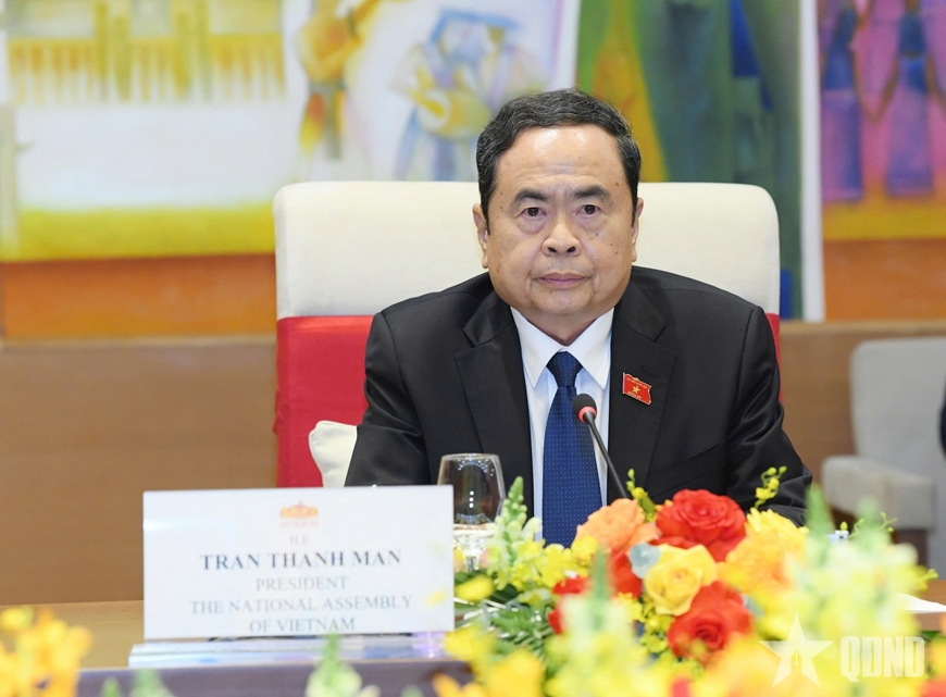 Chủ tịch Quốc hội Trần Thanh Mẫn hội kiến Tổng thống Sri Lanka