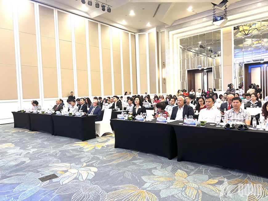 Đưa thương hiệu Việt Nam ra thế giới và gợi ý với hệ thống ngân hàng