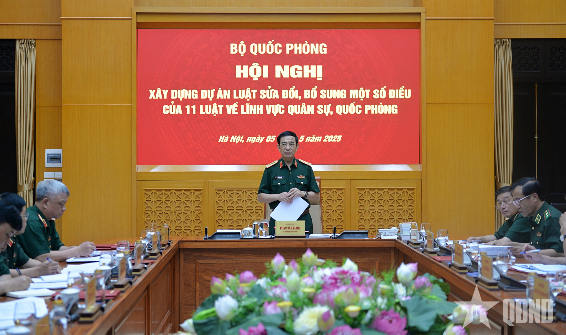 Đại tướng Phan Văn Giang chủ trì Hội nghị xây dựng dự án luật về lĩnh vực quân sự, quốc phòng