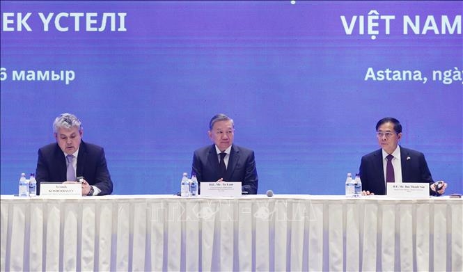 Tổng Bí thư Tô Lâm dự Tọa đàm bàn tròn Doanh nghiệp Việt Nam - Kazakhstan