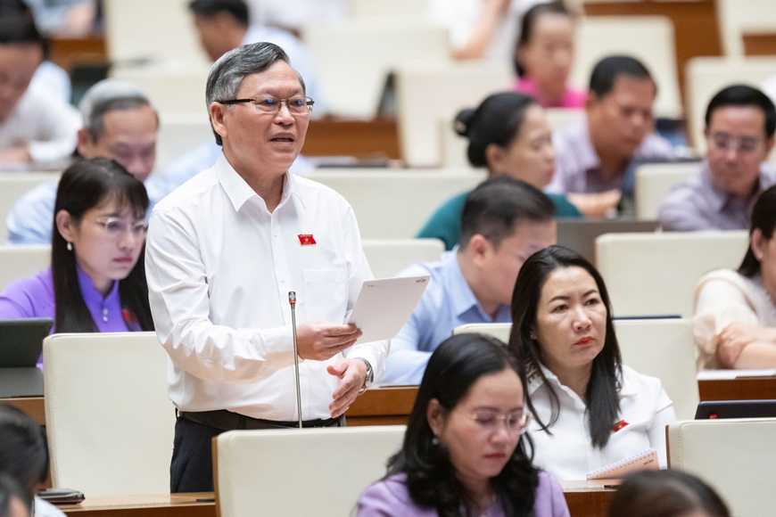Kỳ họp thứ chín, Quốc hội khóa XV: Đề xuất quy định cấm ép buộc học thêm dưới mọi hình thức