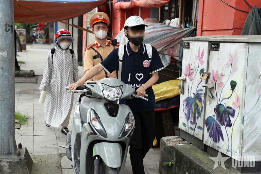 Phụ huynh giao xe cho con chưa đủ điều kiện bị phạt nặng