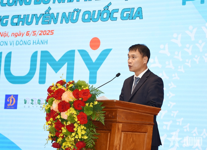 Đội tuyển bóng chuyền nữ Việt Nam lần đầu nhận tài trợ