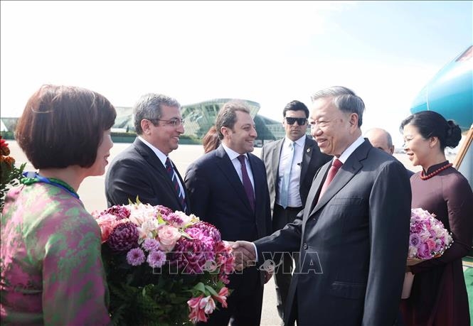 Tổng Bí thư Tô Lâm và phu nhân bắt đầu thăm cấp Nhà nước Cộng hòa Azerbaijan
