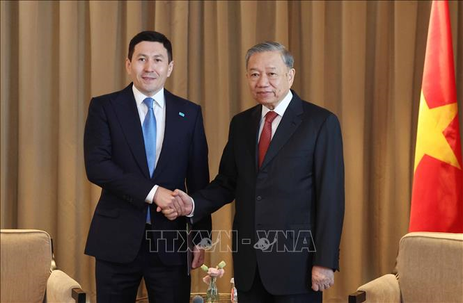 Tổng Bí thư Tô Lâm tiếp Tổng Giám đốc Quỹ đầu tư Quốc gia Kazakhstan