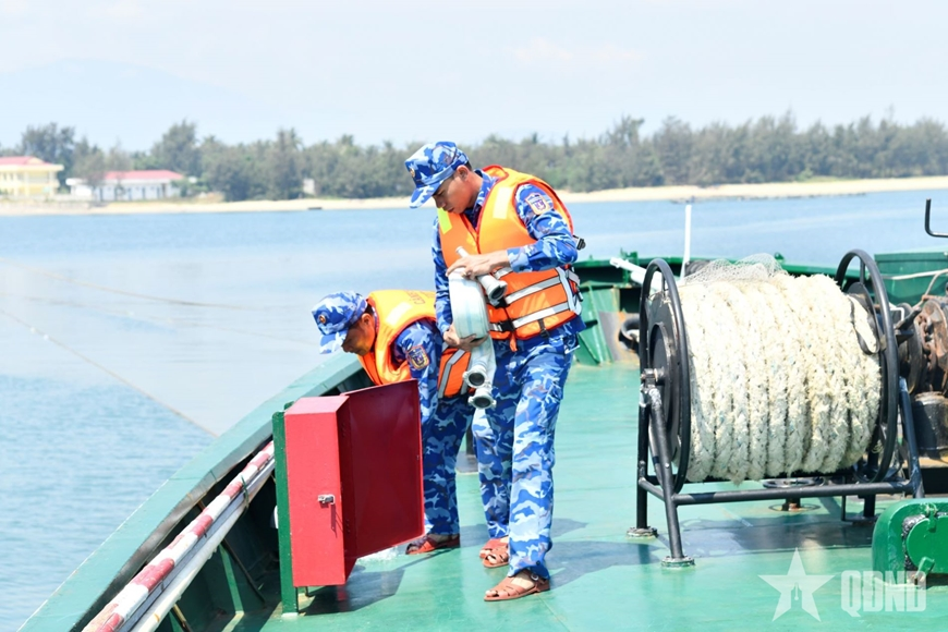 Hải đoàn 21 tổ chức thành công Hội thao thủy nghiệp cơ bản năm 2025

