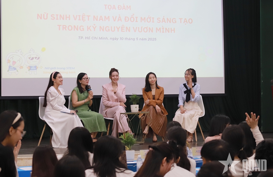Tạo môi trường để nữ sinh tham gia tích cực giáo dục STEM