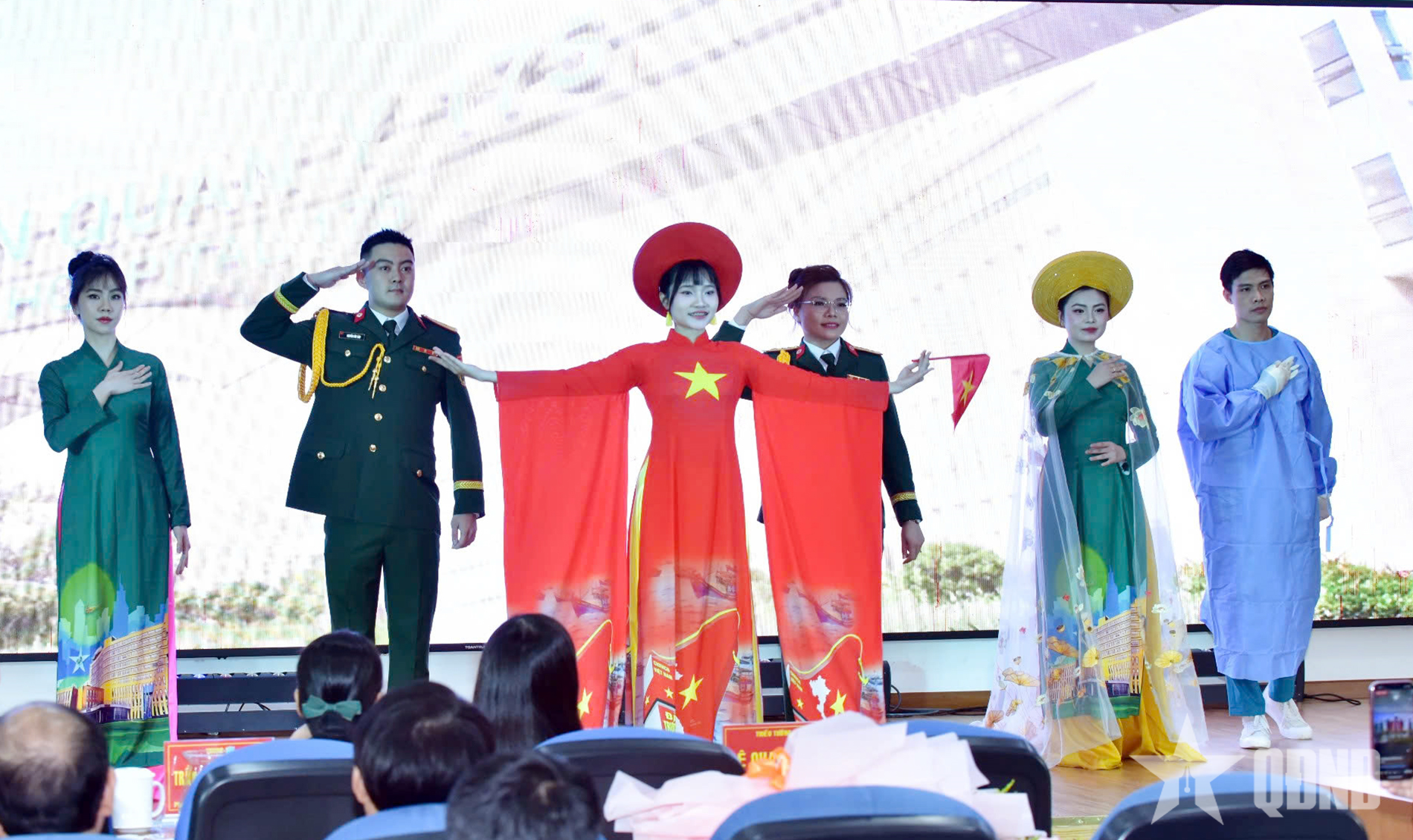 Bệnh viện Quân y 175: Sôi nổi hoạt động văn hóa kỷ niệm 50 năm truyền thống