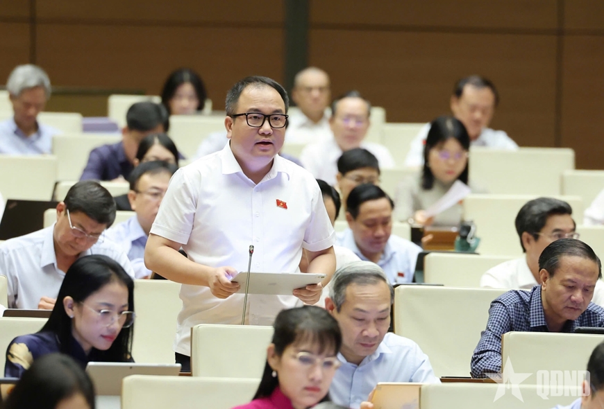 Băn khoăn khi bỏ quyền chất vấn của đại biểu HĐND đối với Chánh án Tòa án nhân dân, Viện trưởng Viện kiểm sát nhân dân