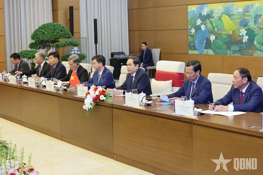 Chủ tịch Quốc hội Trần Thanh Mẫn hội kiến Thủ tướng Thái Lan Paetongtarn Shinawatra