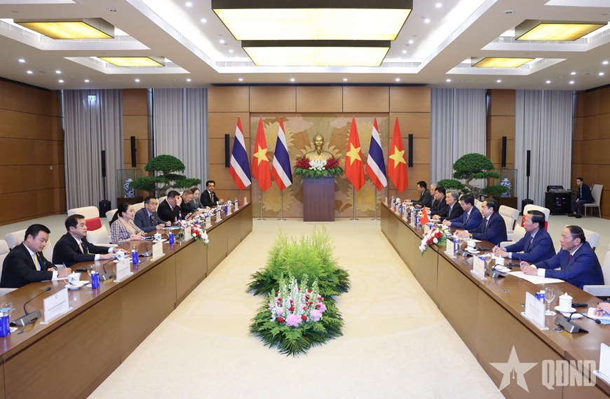 Chủ tịch Quốc hội Trần Thanh Mẫn hội kiến Thủ tướng Thái Lan Paetongtarn Shinawatra