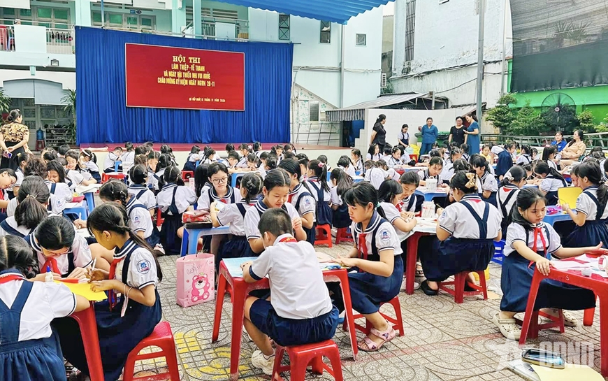 Nhiều trăn trở của phụ huynh trong mùa tuyển sinh đầu cấp