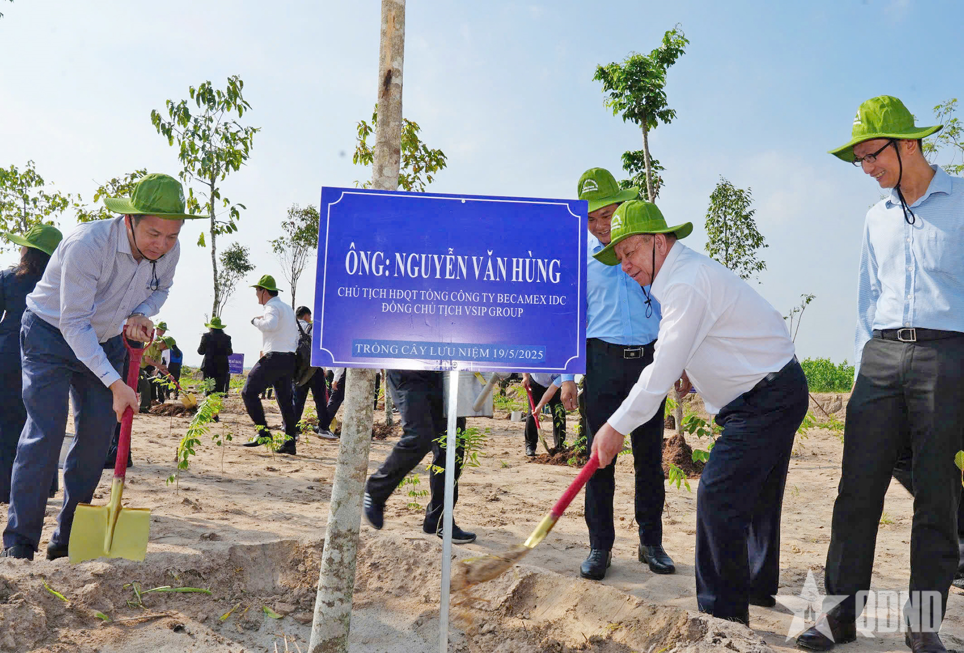 Bình Dương phát động “Tết trồng cây đời đời nhớ ơn Bác Hồ” 