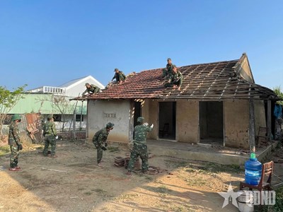 Học Tập Theo Bác Hồ: Hành Trình Vươn Lên Suốt Đời