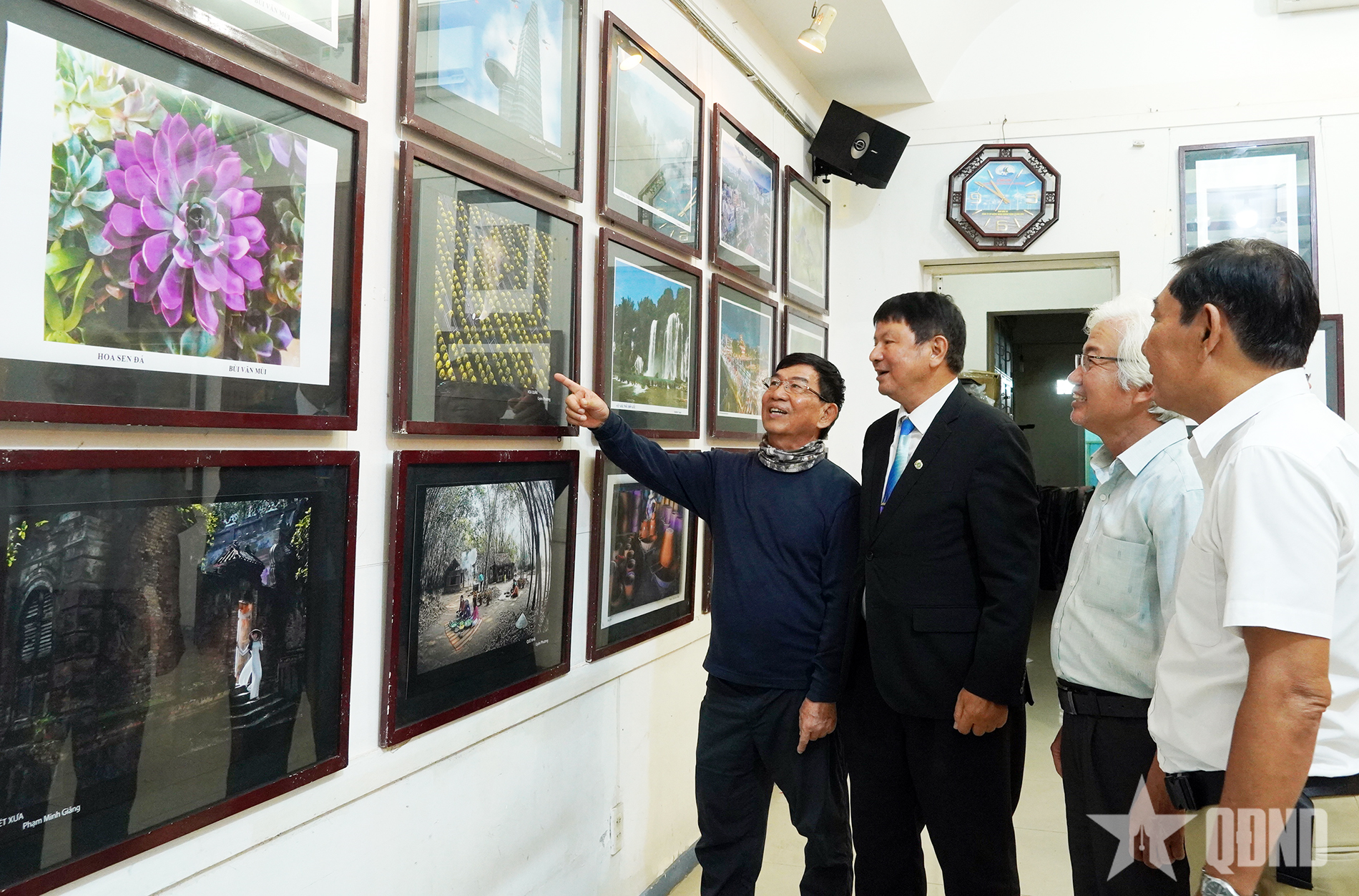 Triển lãm ảnh nghệ thuật nhân kỷ niệm 135 năm Ngày sinh Chủ tịch Hồ Chí Minh 