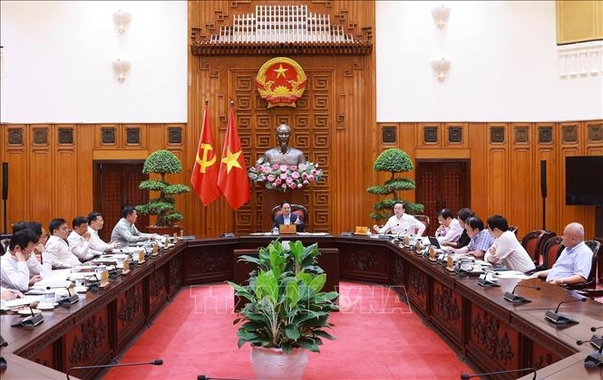 Thủ tướng chủ trì họp về tình hình triển khai các tuyến đường sắt trọng điểm quốc gia