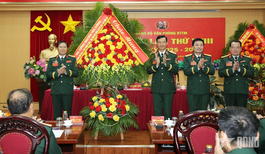 Đại tướng Nguyễn Tân Cương dự Đại hội Đảng bộ Văn phòng Bộ Tổng Tham mưu lần thứ XVIII