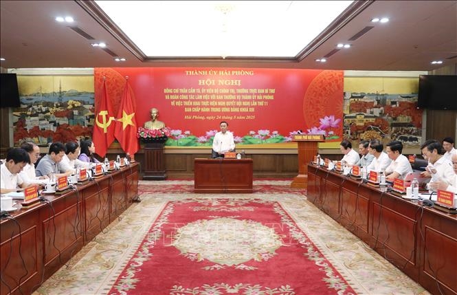Thường trực Ban Bí thư Trần Cẩm Tú: Phân cấp, phân quyền phải đảm bảo đồng bộ, tổng thể, liên thông
